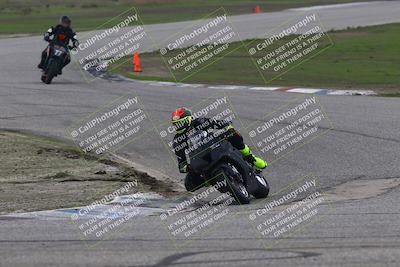 media/Nov-30-2025-TrackDaz (Sun) [[d8b22663df]]/A Group/Session 3 (Off Ramp)/